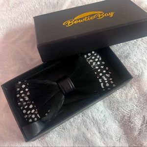 Handmade Feather Pre-tied Bow tie